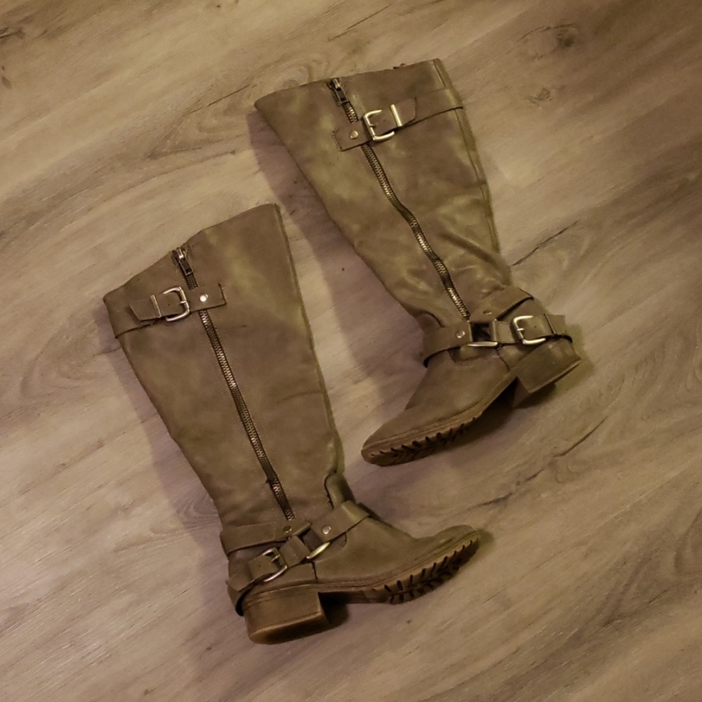 Madden Girl Women's Mobb Riding Boot